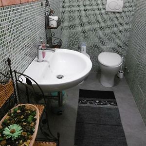 Private Bathroom King Room